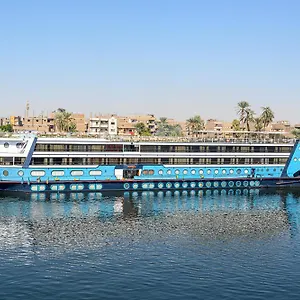 Magic I Nile Cruise Deluxe Boat The Scheduled Departure Is On Saturday For A 7-day Nile Cruise ルクソール