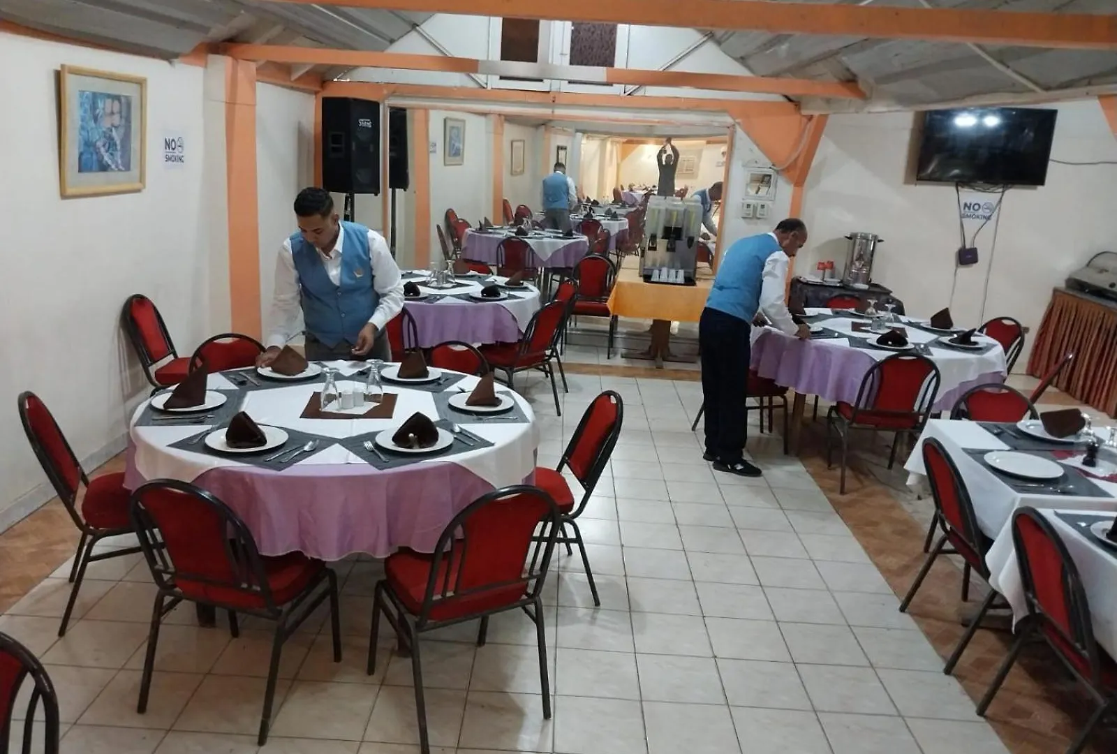 אתר קמפינג לוקסור Rezeiky Hotel & Camp
