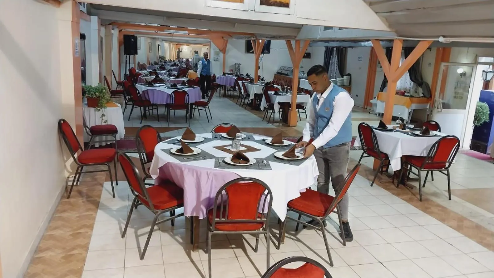 Rezeiky Hotel & Camp Luxor