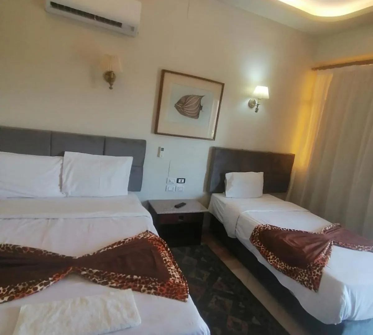 Rezeiky Hotel & Camp Luxor Campsite